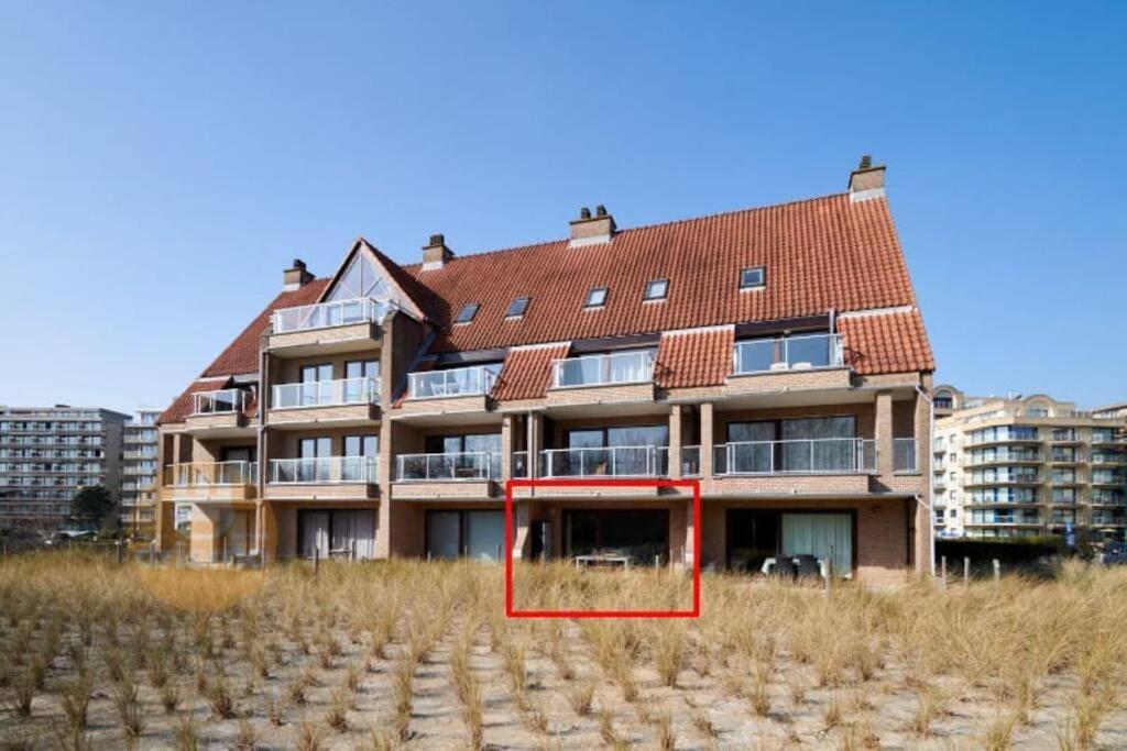 4-Persoons Appartement Met Een Mooi Uitzicht De Panne Exterior photo